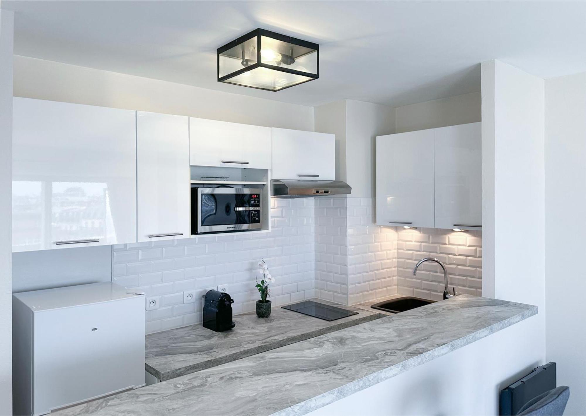 Beautiful Panoramic Terraced Studio In Париж Экстерьер фото